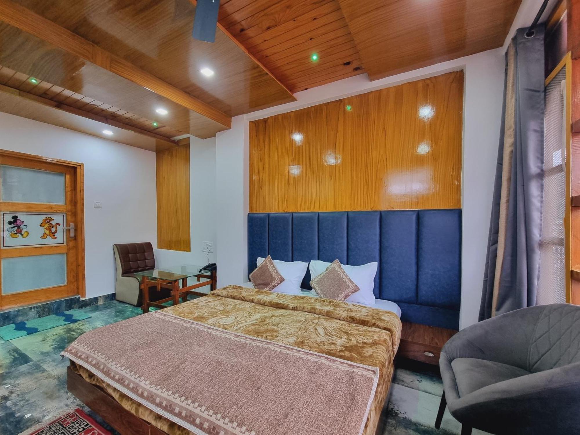 Wow Hotels Green View Dalhousie Buitenkant foto