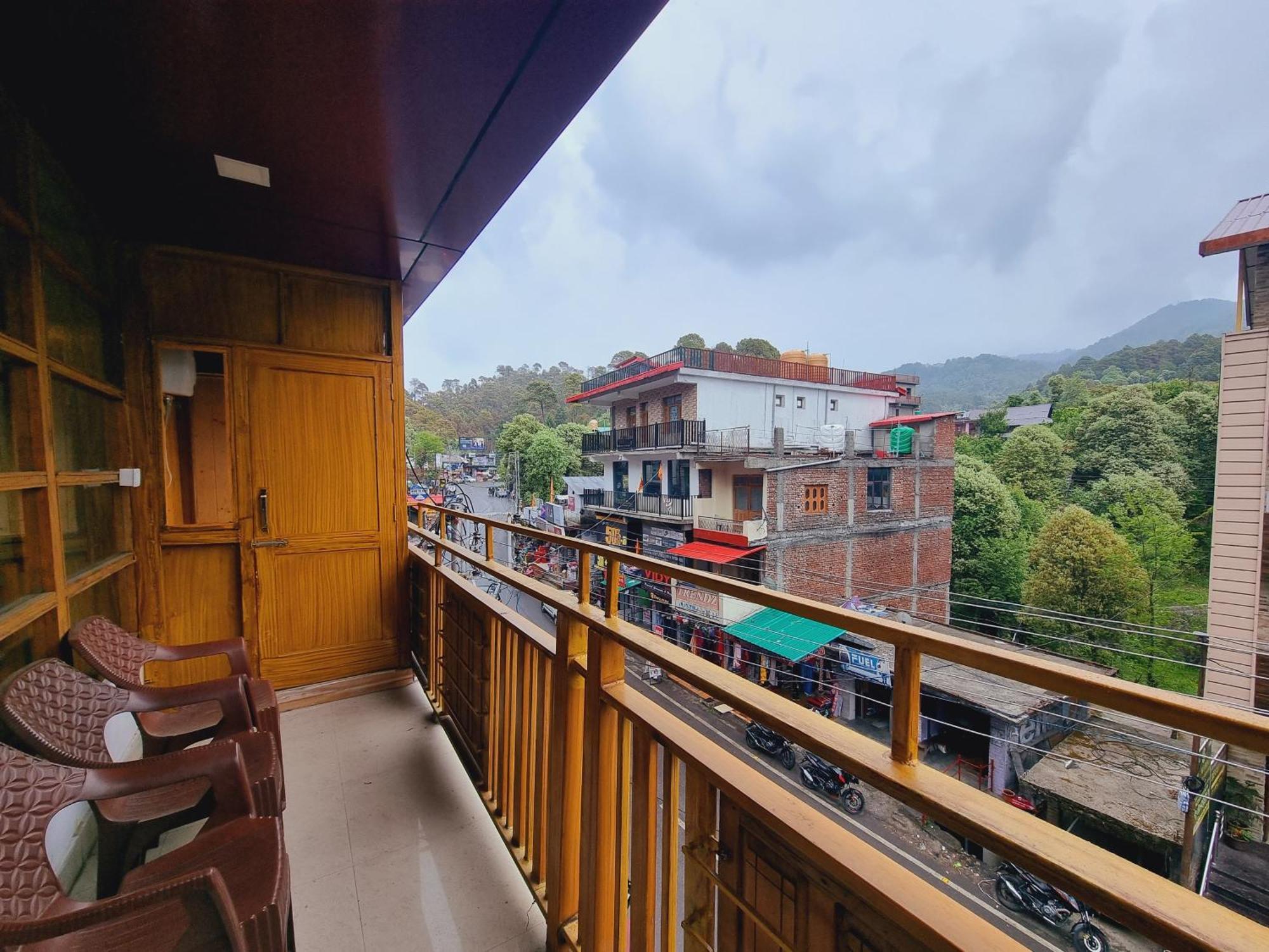 Wow Hotels Green View Dalhousie Buitenkant foto