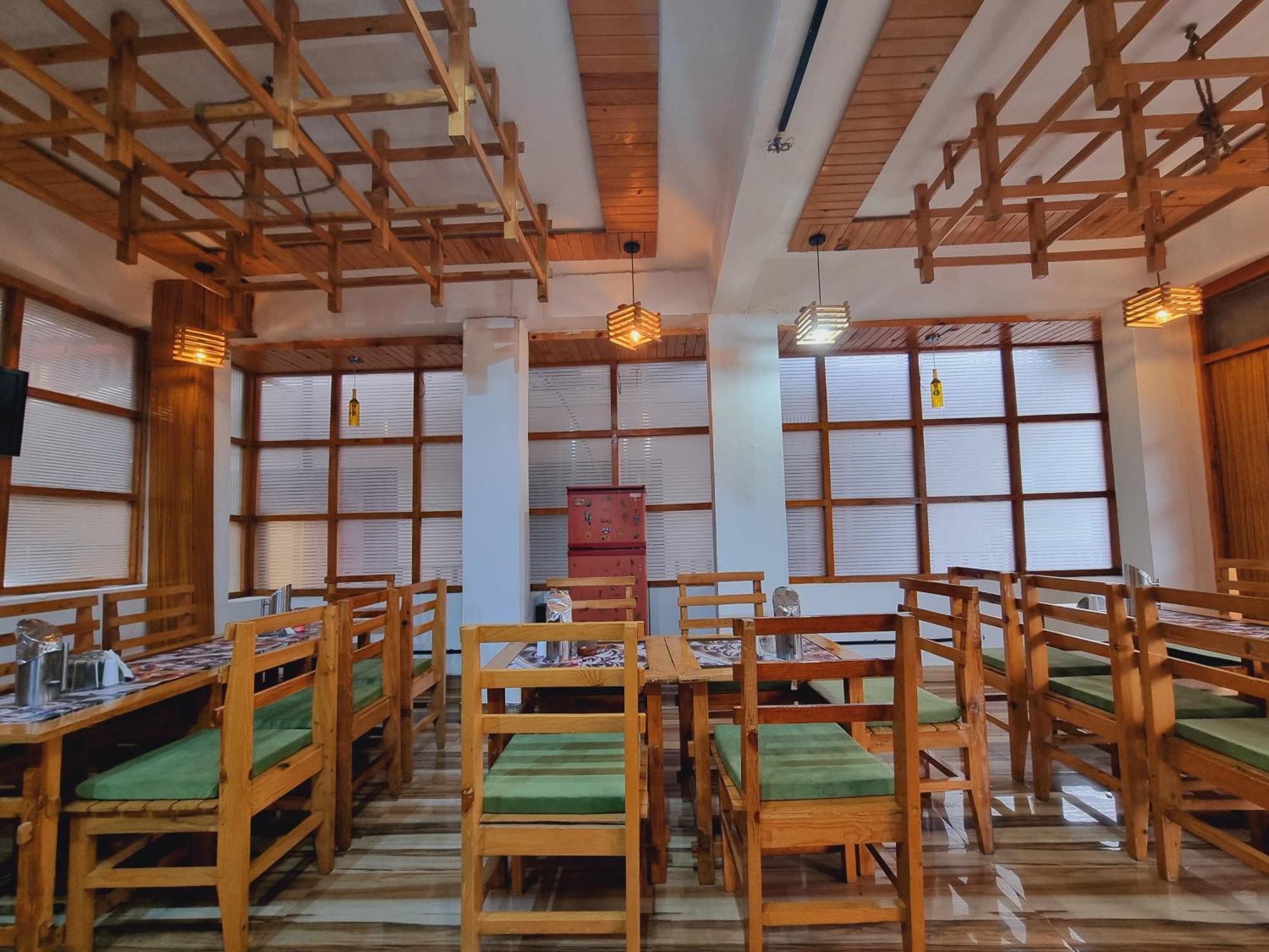 Wow Hotels Green View Dalhousie Buitenkant foto