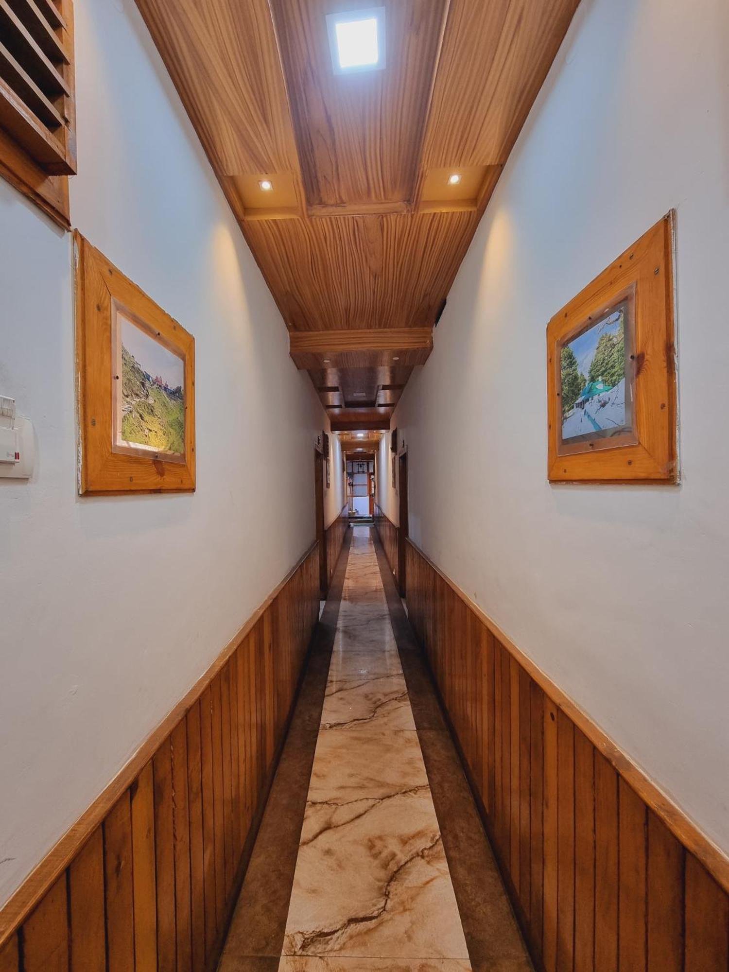 Wow Hotels Green View Dalhousie Buitenkant foto