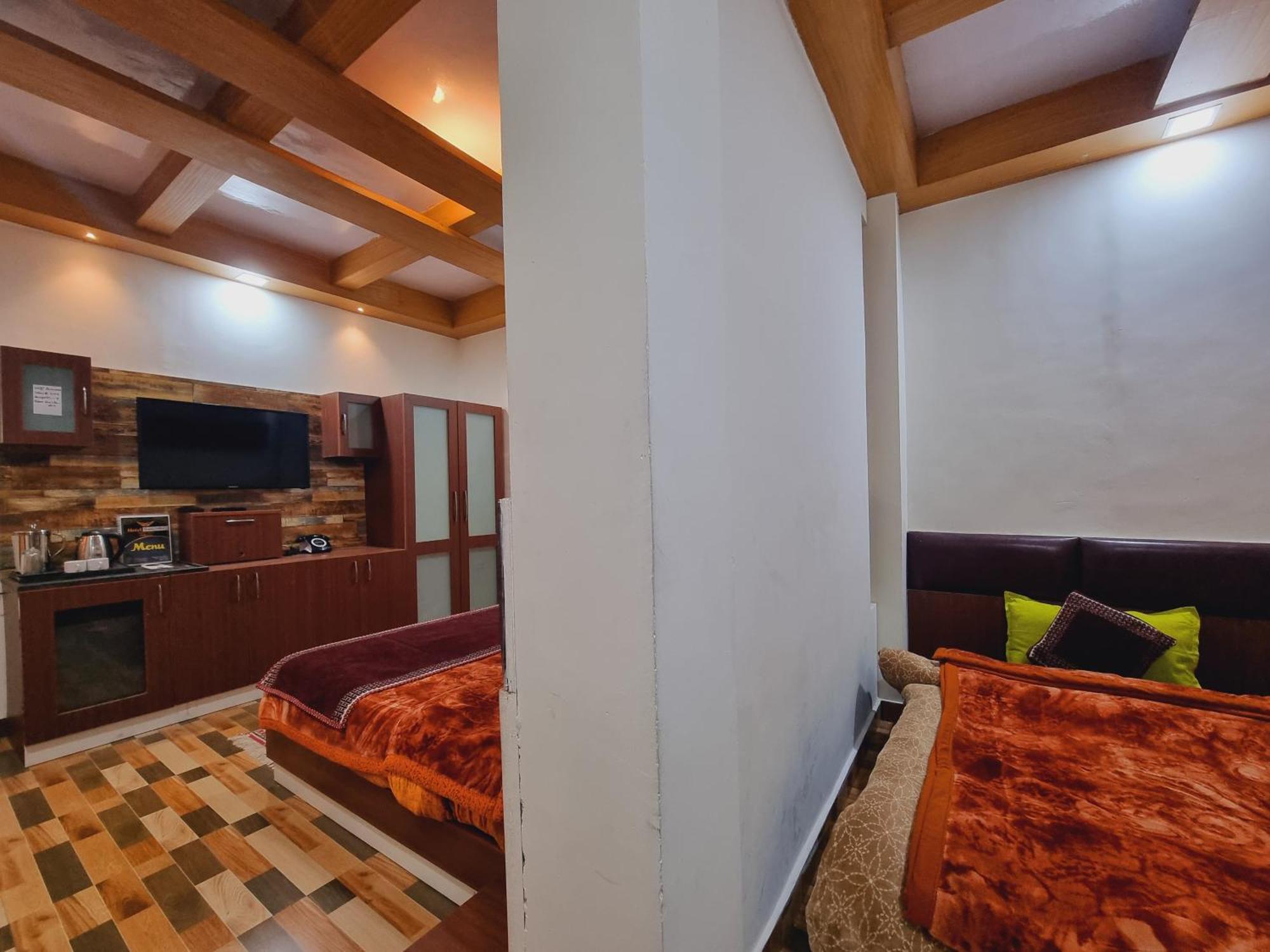 Wow Hotels Green View Dalhousie Buitenkant foto